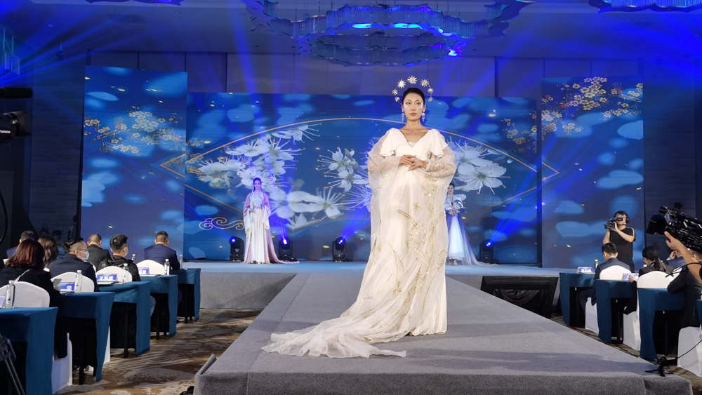 Global New Material International (CHESIR) 2021 Winter New Product Launch Conference Successfully Held