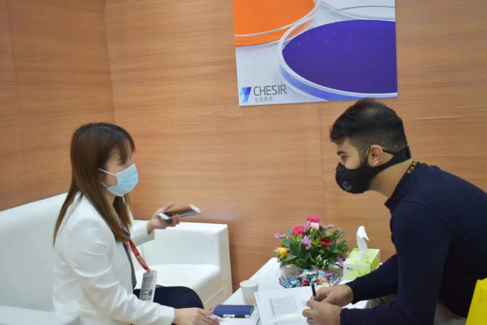 Dynamic design infects customers